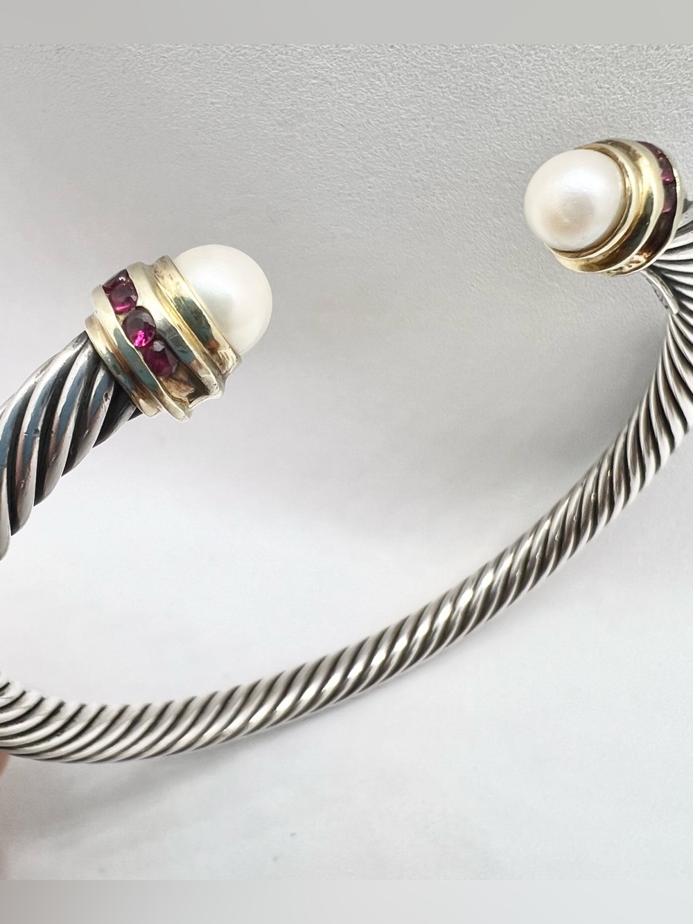 David Yurman 5mm Pearl Bracelet With Ruby And Gold - Picture 2 of 11